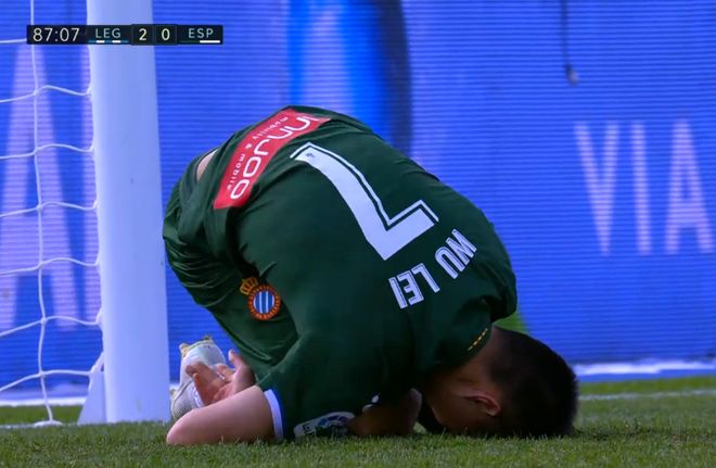 萨拉戈萨主场失利，保级形势堪忧，士气大振