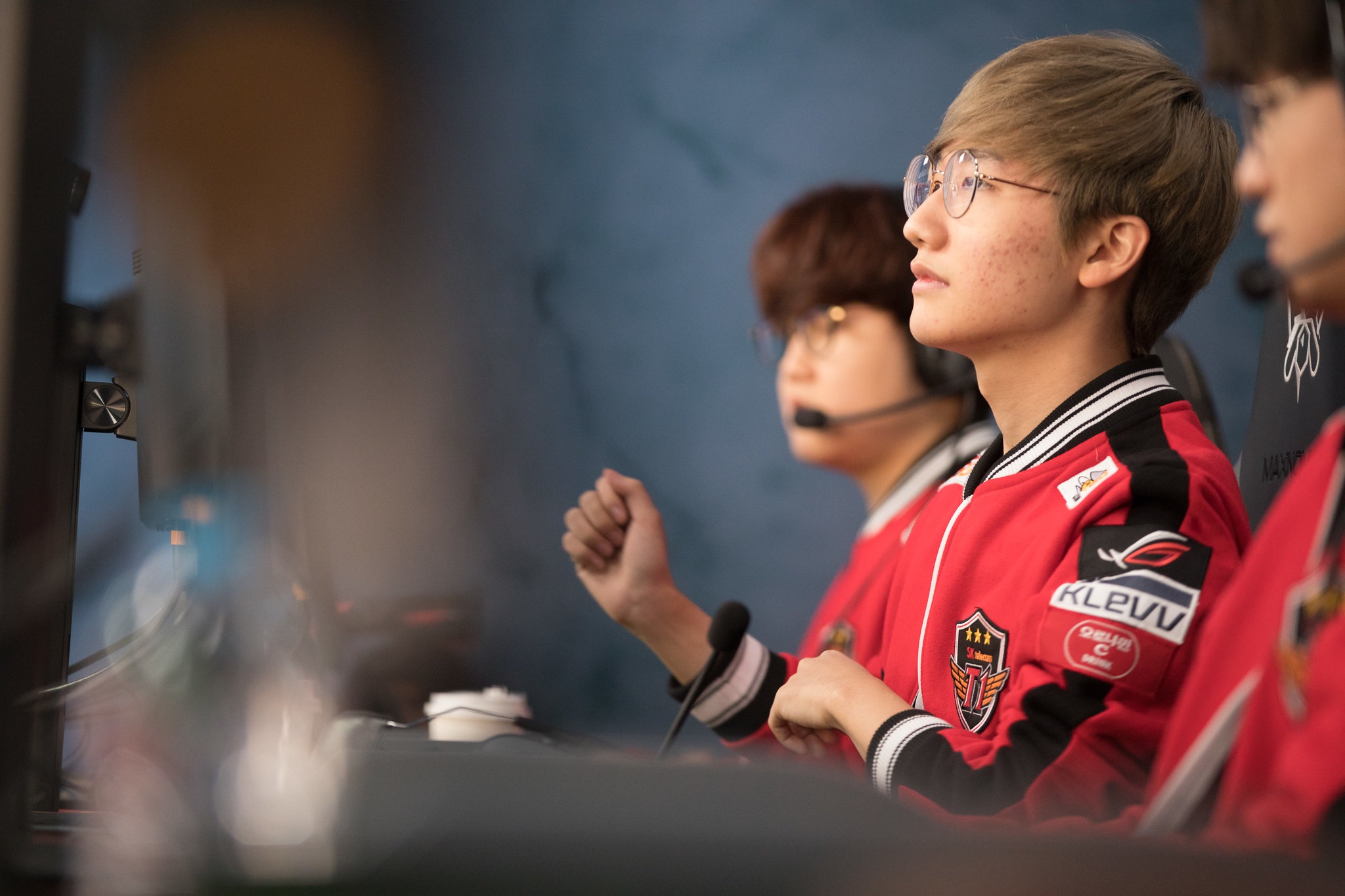 LGD横扫FLY,Peanut打出惊人五杀鏖战多局成都决赛之夜,技惊四座 LGD横扫FLY,Peanut打出惊人五杀鏖战多局成都决赛之夜,技惊四座