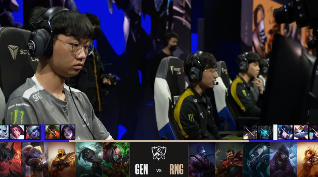 包含DFM绝杀TL，Peanut关键团战开团秒人顶尖较量八强赛，留下经典瞬间的词条