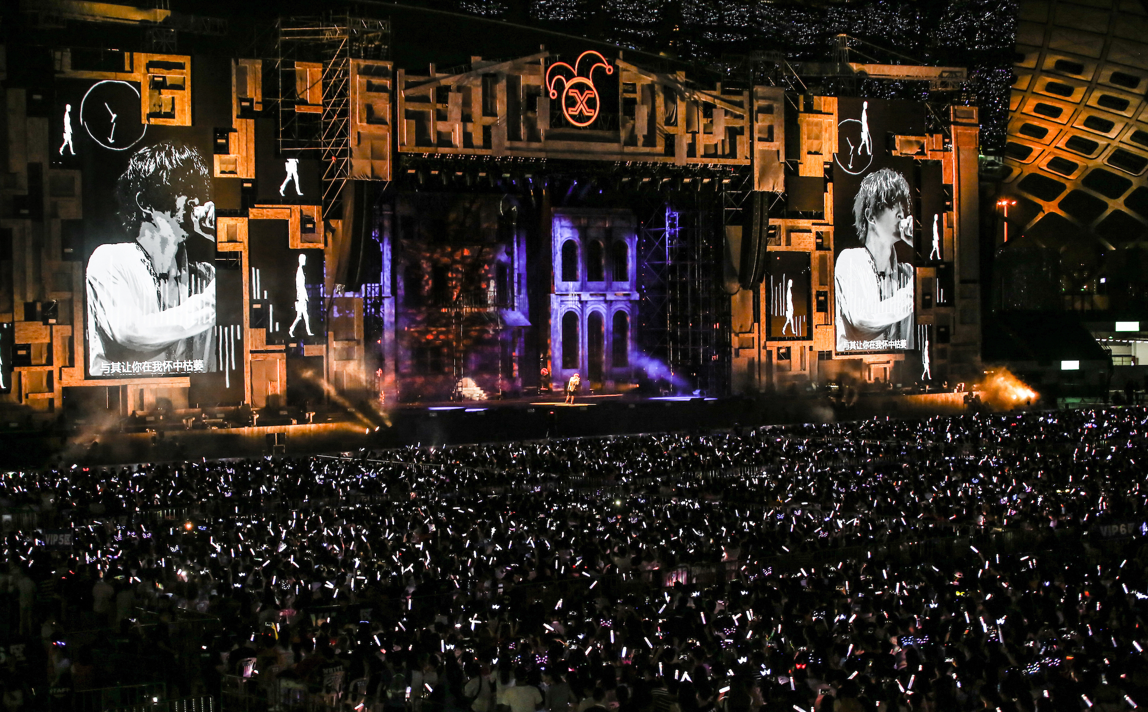 HKA碾压G2，Ruler线上压制力十足激烈交锋成都决赛之夜，点燃全场激情