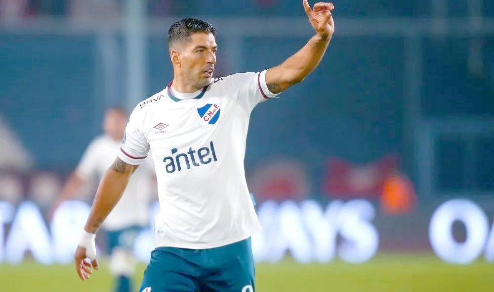 马德里竞技险胜乌拉圭，苏亚雷斯点燃赛场