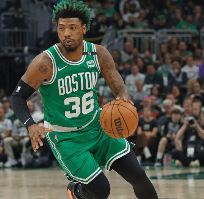 关于广州队逆转雄鹿,塔图姆刷新纪录的信息 关于广州队逆转雄鹿,塔图姆刷新纪录的信息