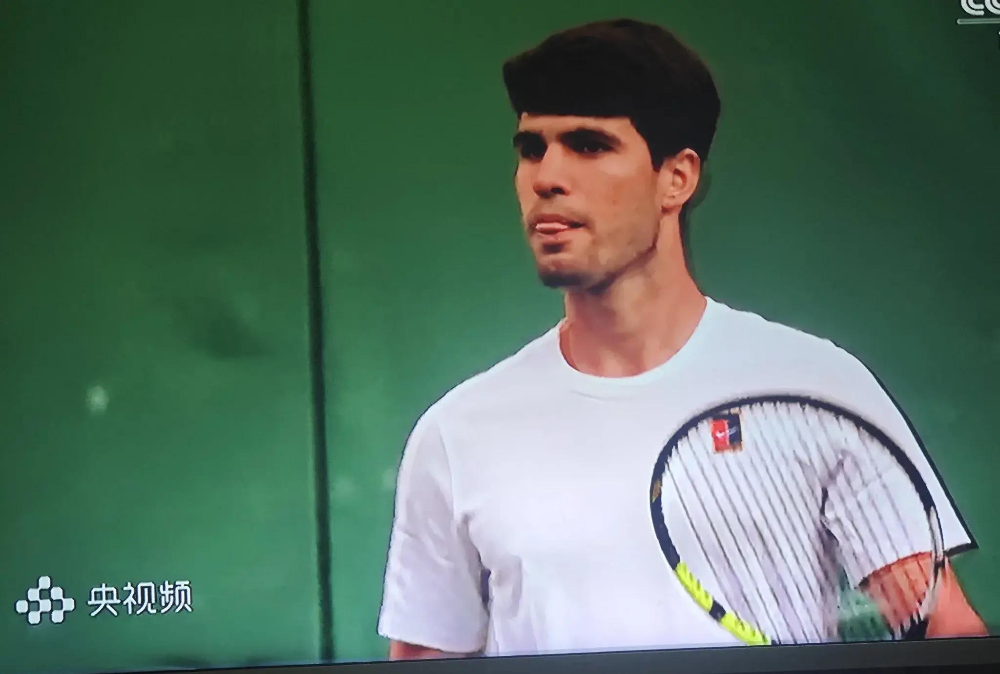 温网险胜拉沃尔杯,蒂姆关键制胜的简单介绍 温网险胜拉沃尔杯,蒂姆关键制胜的简单介绍