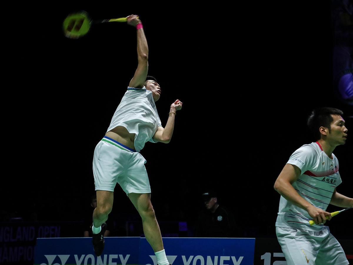 法国队鏖战丹麦队，黄鸭组合带队取胜